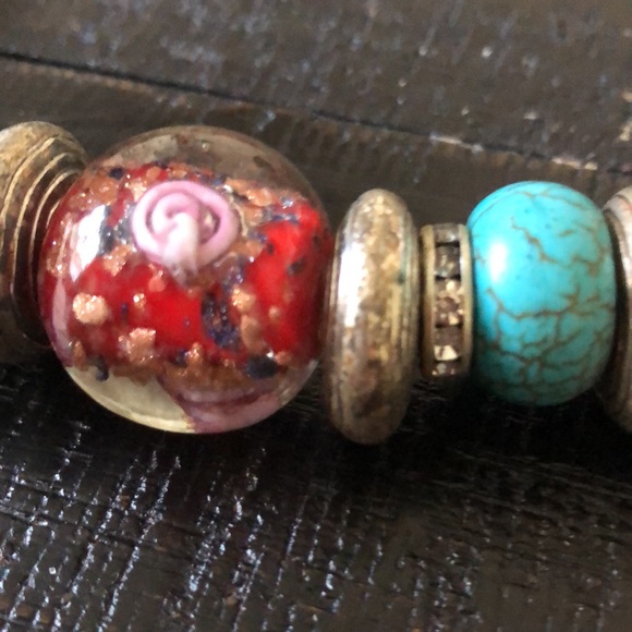 NWT Erica Lyons USA Signed Worn Silver Tone & Colorful Beads Artsy Necklace! - Picture 3 of 4